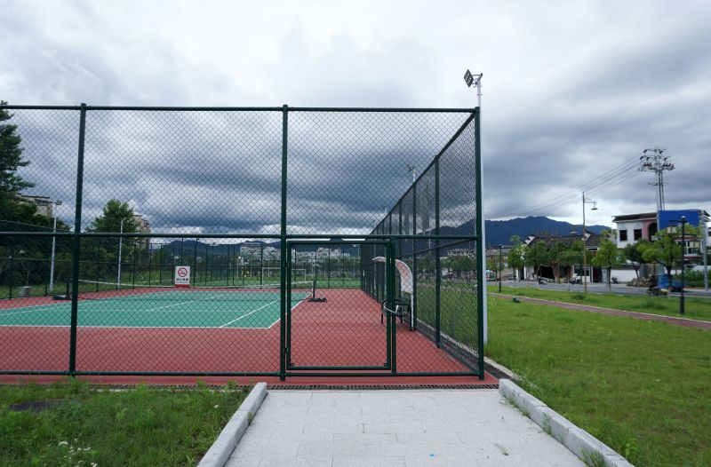 Tennis Court Fence Service