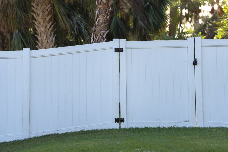 Vinyl Fence Service